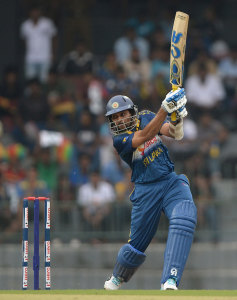 Tillakaratne Dilshan flays through the off side © Getty Images 